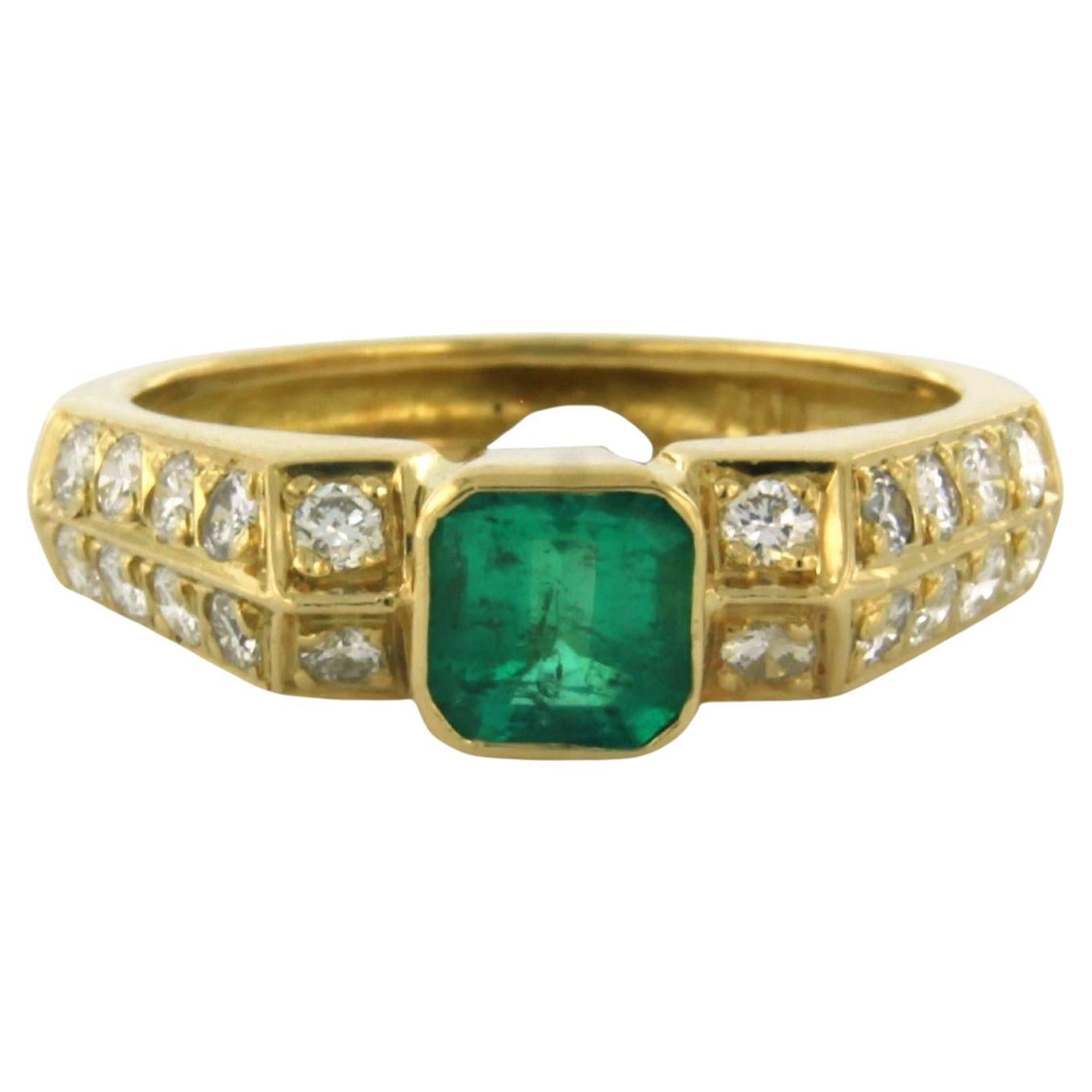 Ring Emerald Diamond 18k yellow gold For Sale at 1stDibs