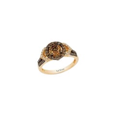 Anello con diamanti al cioccolato e diamanti alla vaniglia incastonati in oro miele 14k