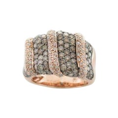 Ring mit schokoladenbraunen Diamanten und Vanilla-Diamanten in 14K Erdbeergold gefasst