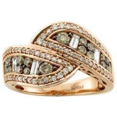 Anillo con Diamantes Chocolate , Diamantes Vainilla engastados en Oro Fresa de 14K