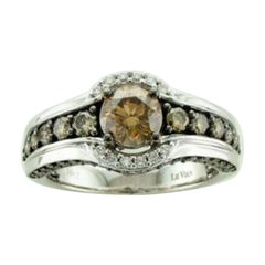 Anello con Diamanti al Cioccolato e Diamanti alla Vaniglia incastonati in Oro Vaniglia 14K