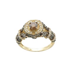 Anillo con Diamantes Vainilla , Diamantes Chocolate engastados en Oro Miel 14K