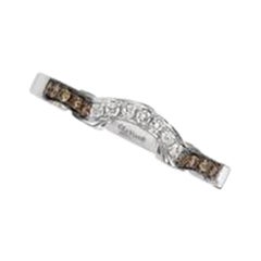 Ring featuring Vanilla Diamonds , Chocolate Diamonds set in 14K Vanilla Gold