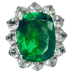 Harry Winston Style Lab Grown Emerald Diamond CZ Oval Cluster Cocktail Ring