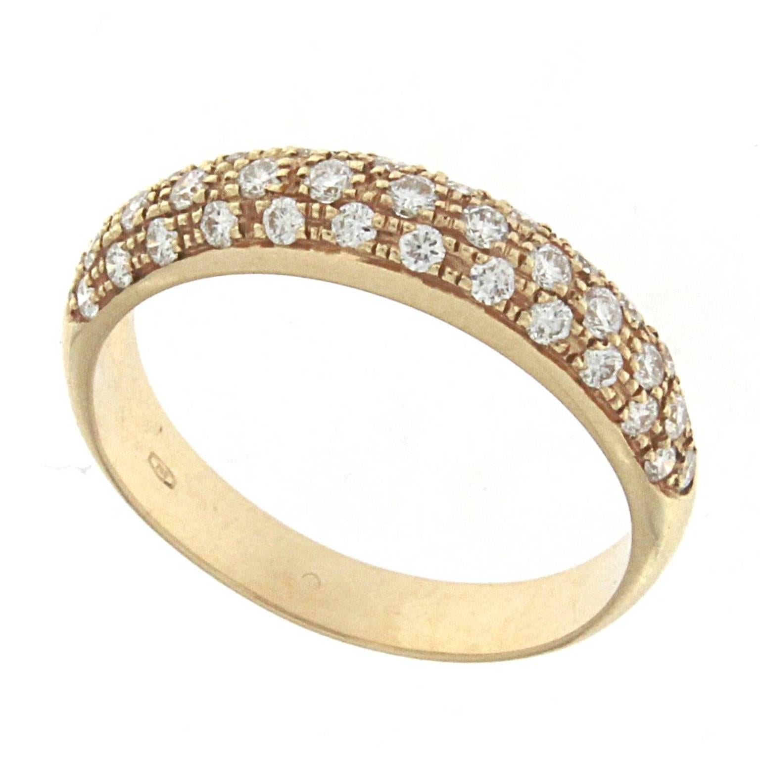 Ring from the Collection "Essence" 18 Karat Pink Gold and Diamonds