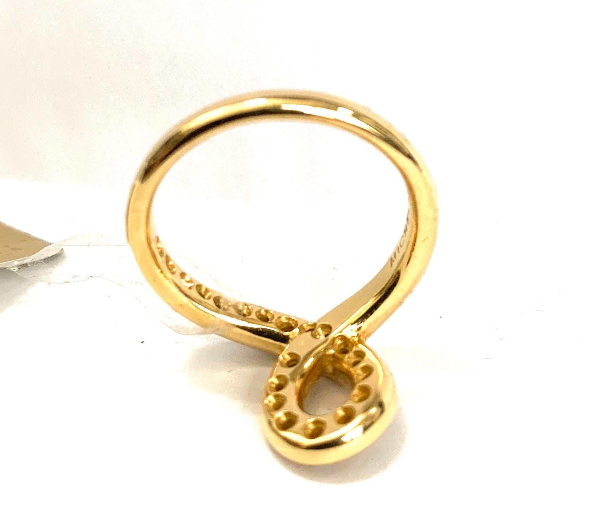 Colección Essence Anillo de Oro Amarillo con Diamantes Blancos en Nuevo estado para la venta en Milano, Lombardia