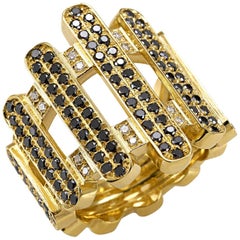 Anello della collezione "Moonlight" in oro giallo 18 carati e diamanti