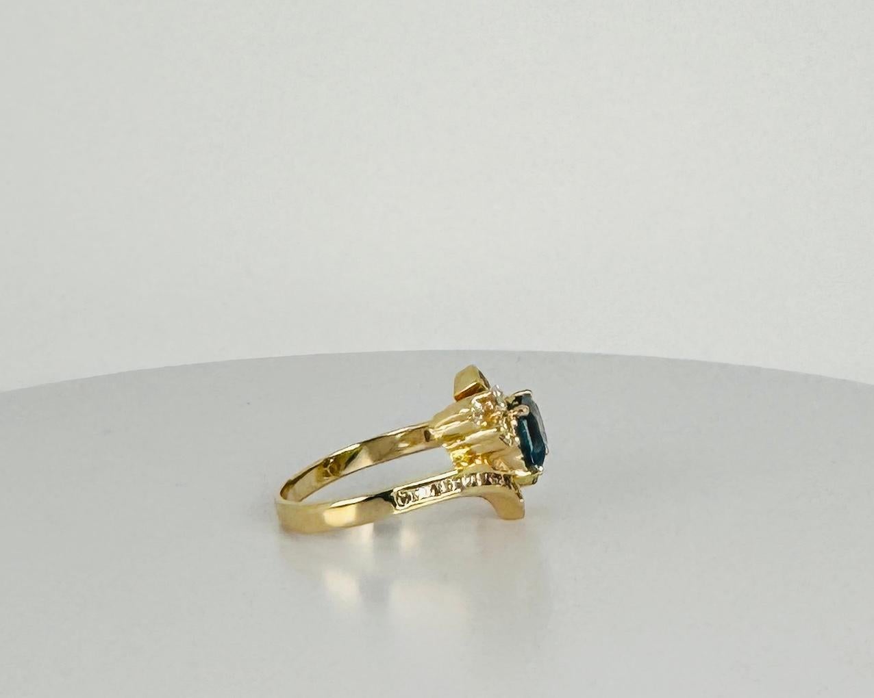Goldring mit 0,46 Karat Diamanten im Brillantschliff und blauem Spinell von 1,28 Karat im Angebot 3