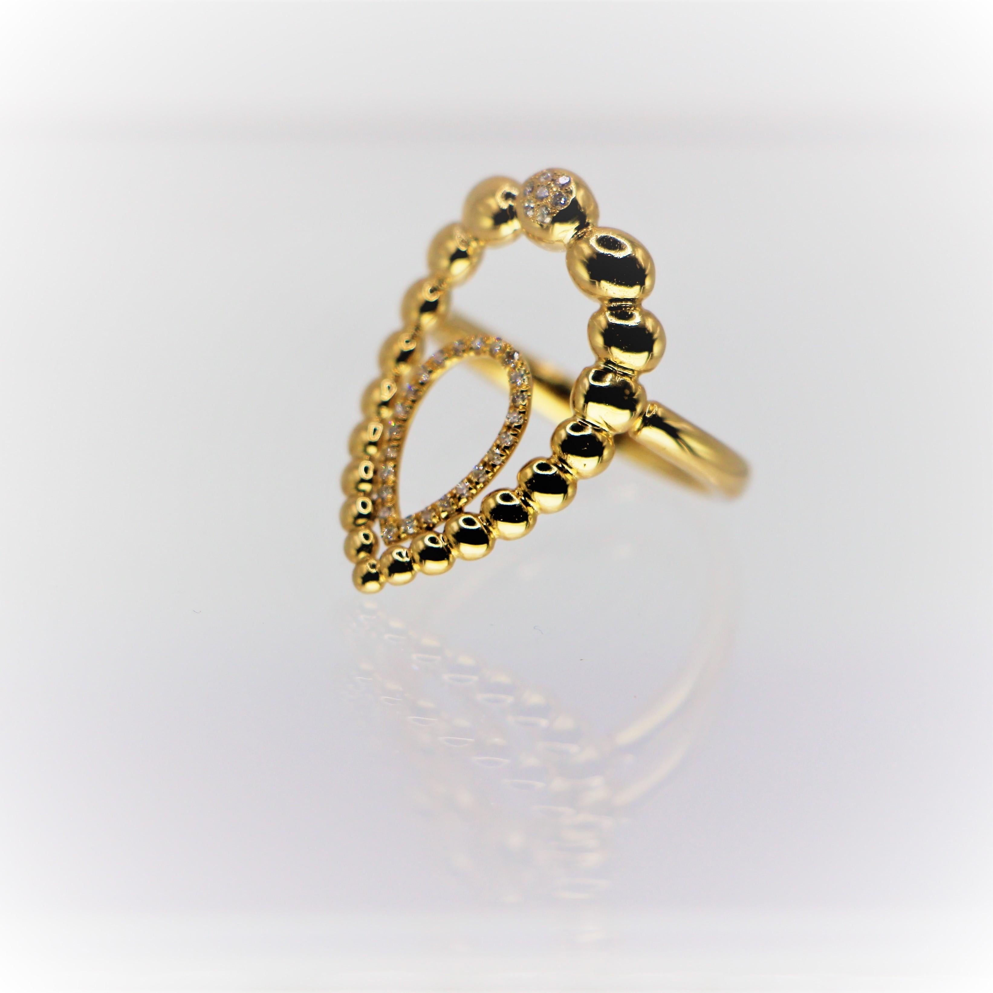 For Sale:  Ring Granulation Technique Pear Shape 18Kt Yellow Gold Brillant Cut Diamonds 5