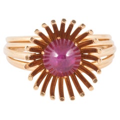 Ring by Hans Mautner in 18 Carat Gold with Cabochon Burma Ruby, London 1954.