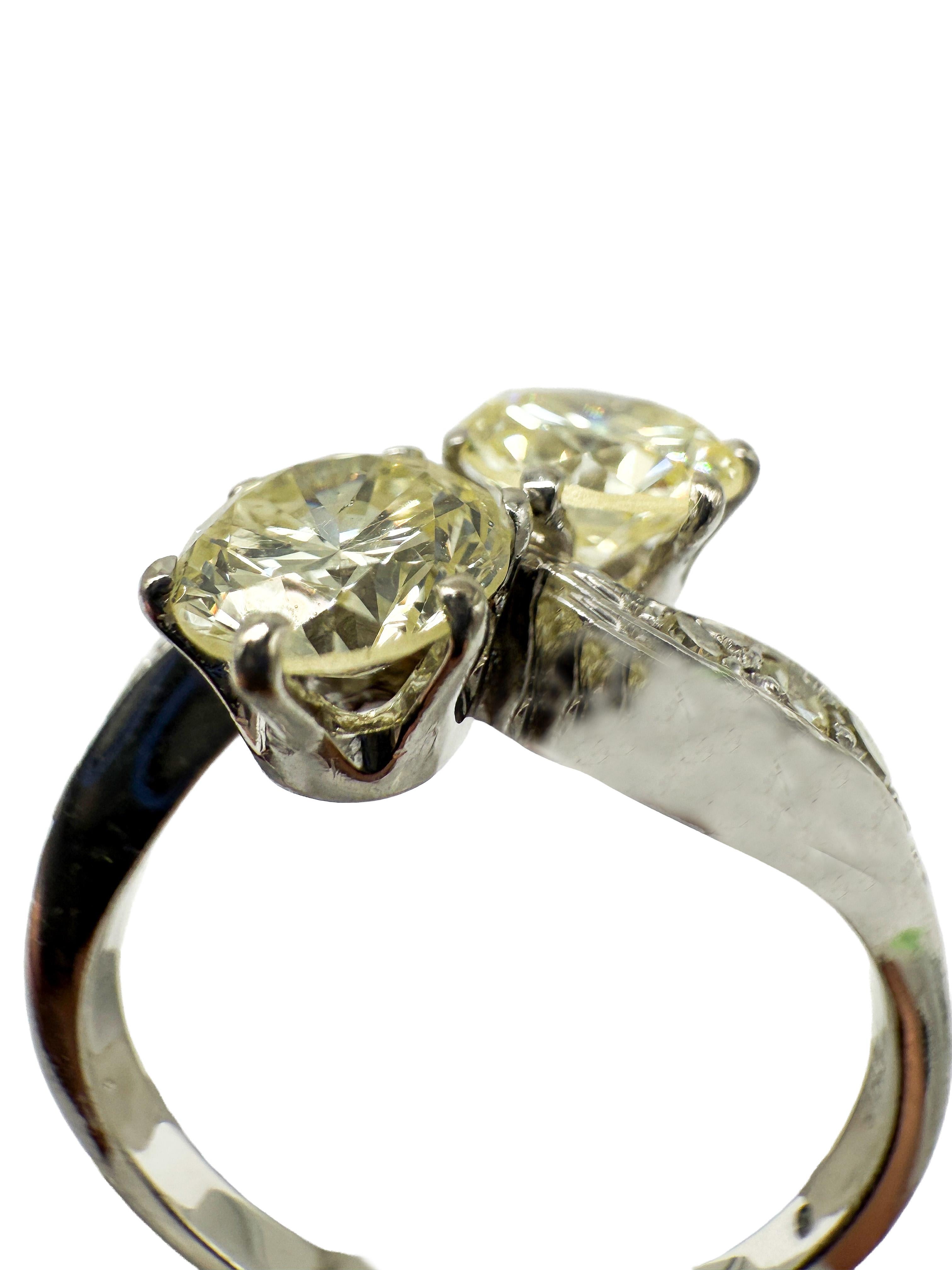 Ring in 14K White Gold with Diamonds For Sale 3