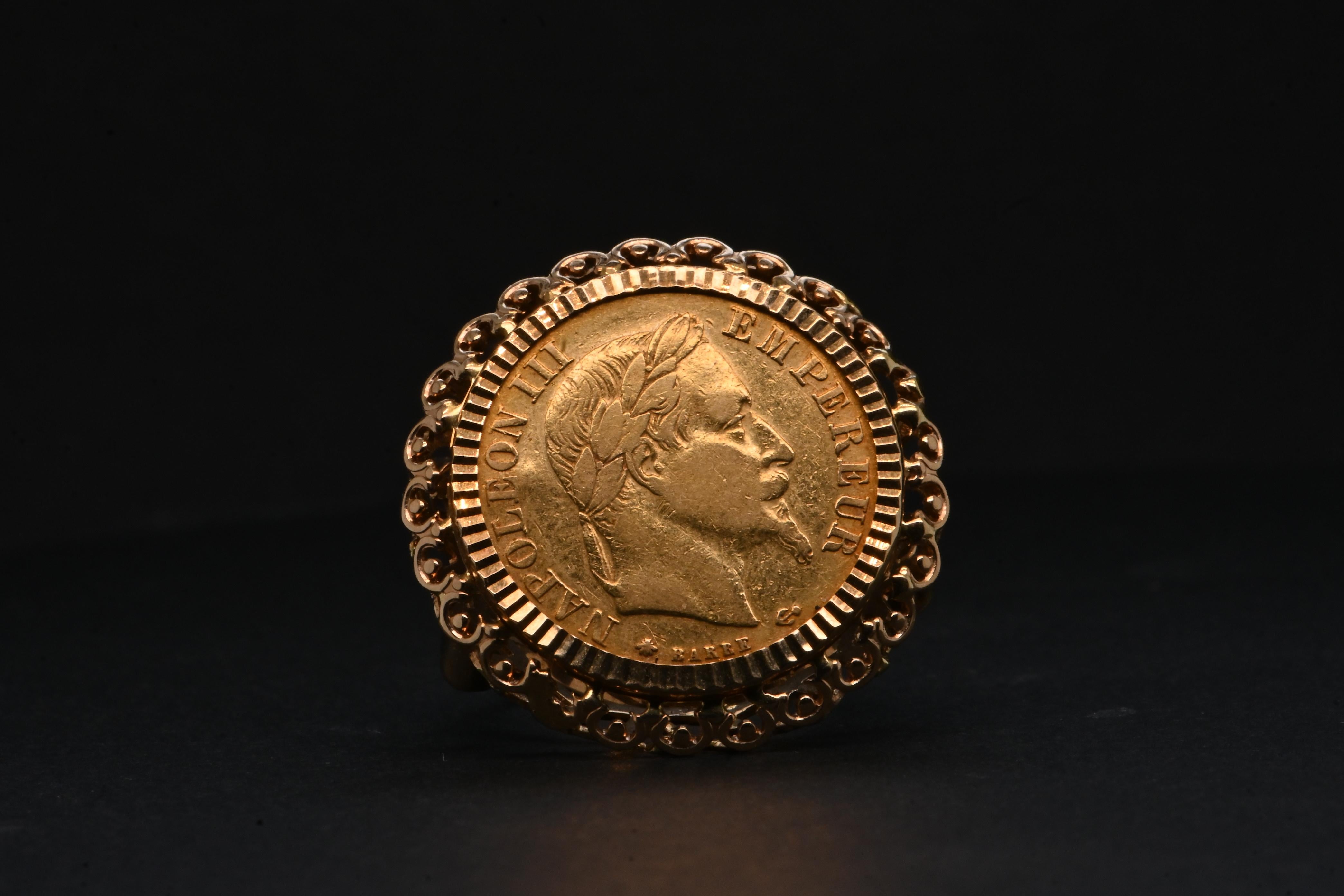 Ring In 18 Carat Gold Mounted On Ten Napoleon III 24 Carat Francs In Excellent Condition In Vannes, FR