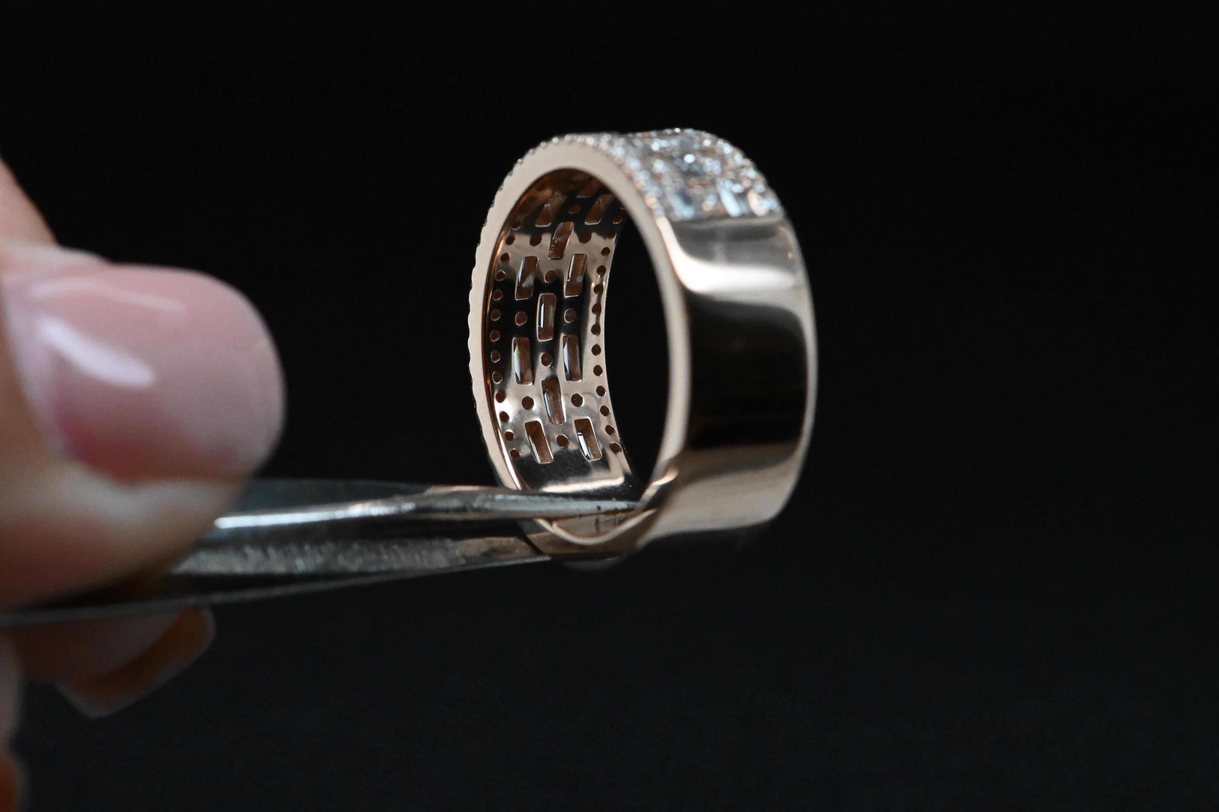 Ring In 18-Carat Pink Gold Set With 1.1-Carat G-VSI Certified Diamonds In New Condition For Sale In Vannes, FR