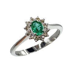 brilliant cut emerald Ring in 18 Kt White Gold, Emerald and Brilliant Cut Diamonds