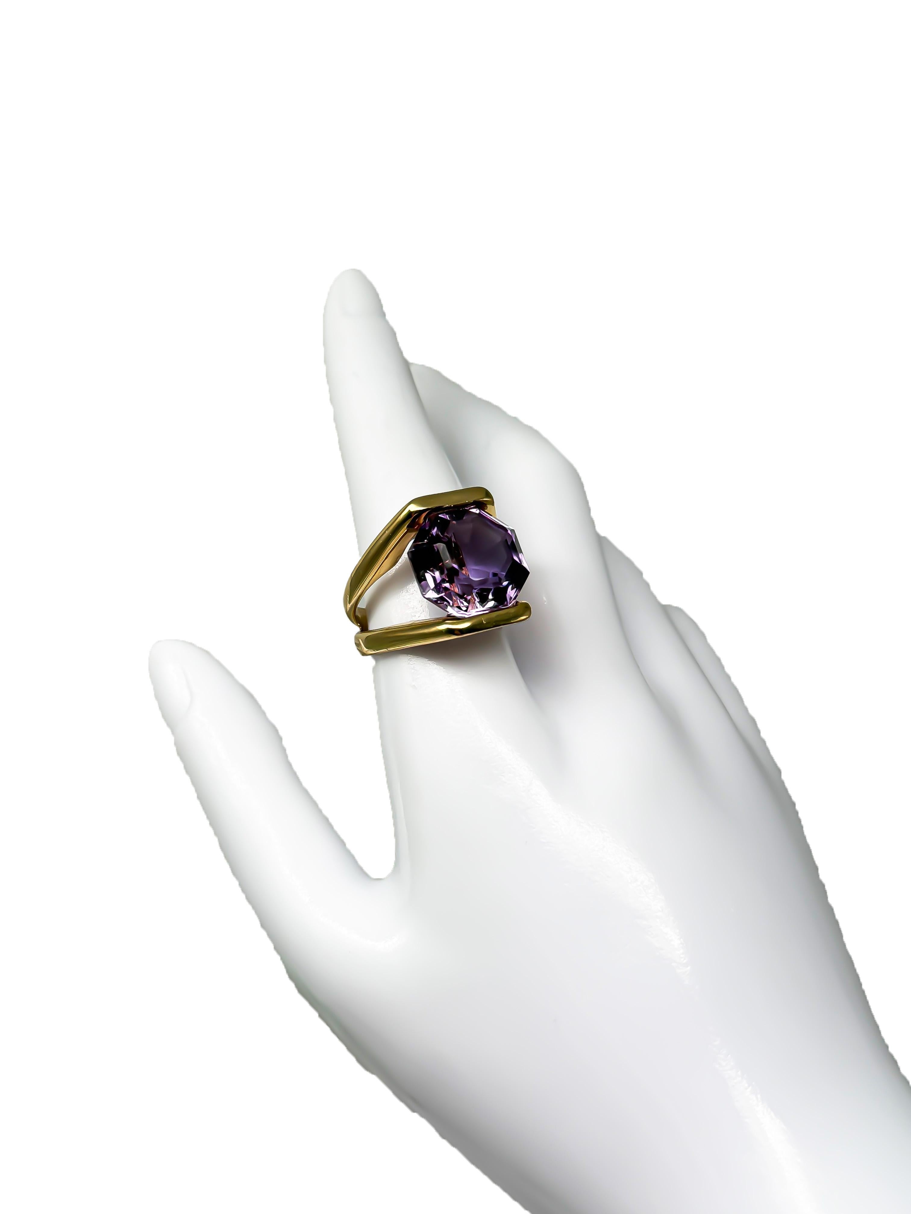 For Sale:  Ring in 18K Yellow Gold with Amethyst 5