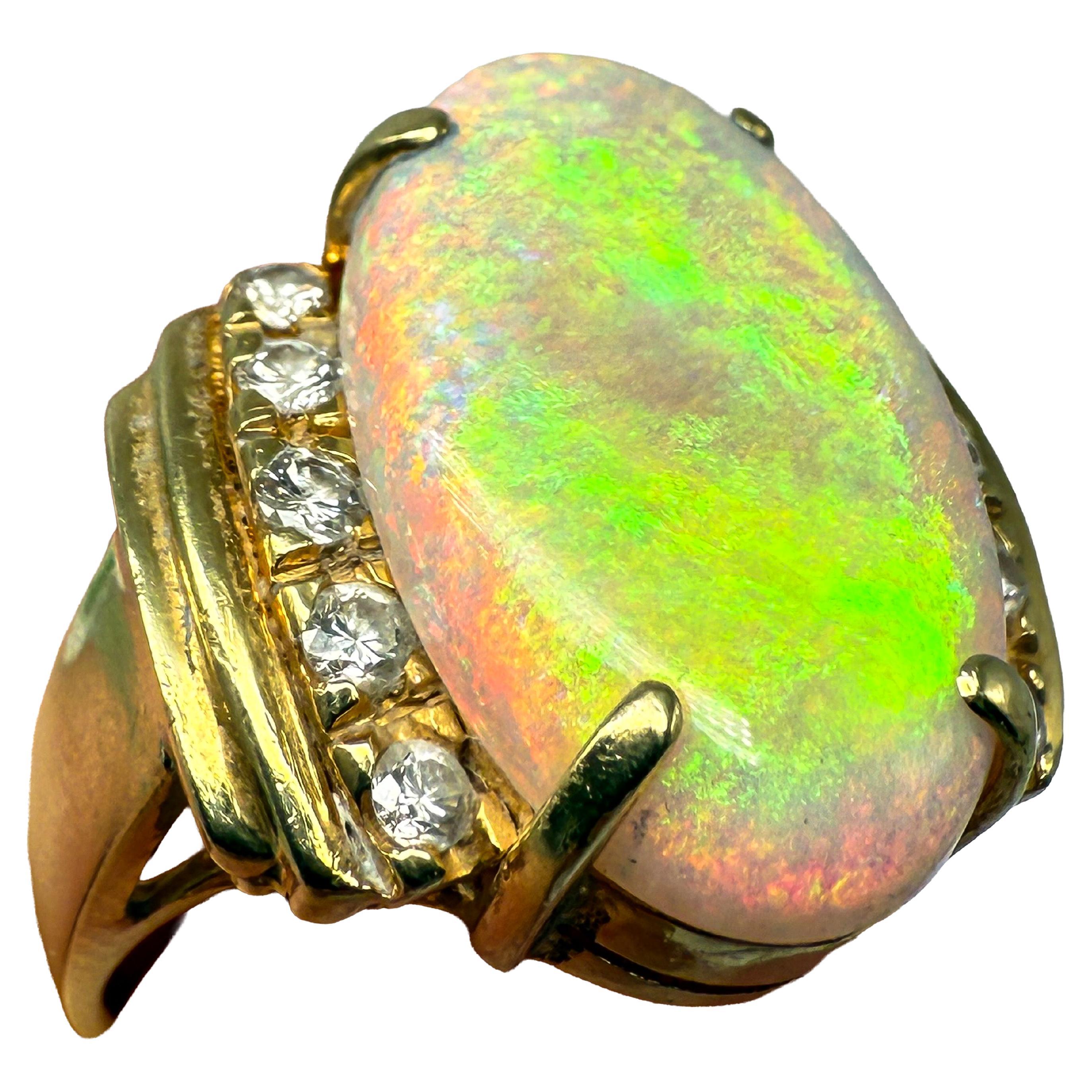 Ring in 18K Yellow Gold with Opal and Diamonds For Sale