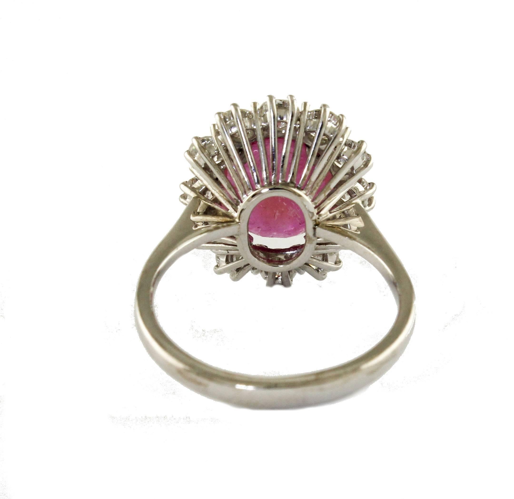  Ruby Diamond White Gold Ring In Good Condition In Marcianise, Marcianise (CE)