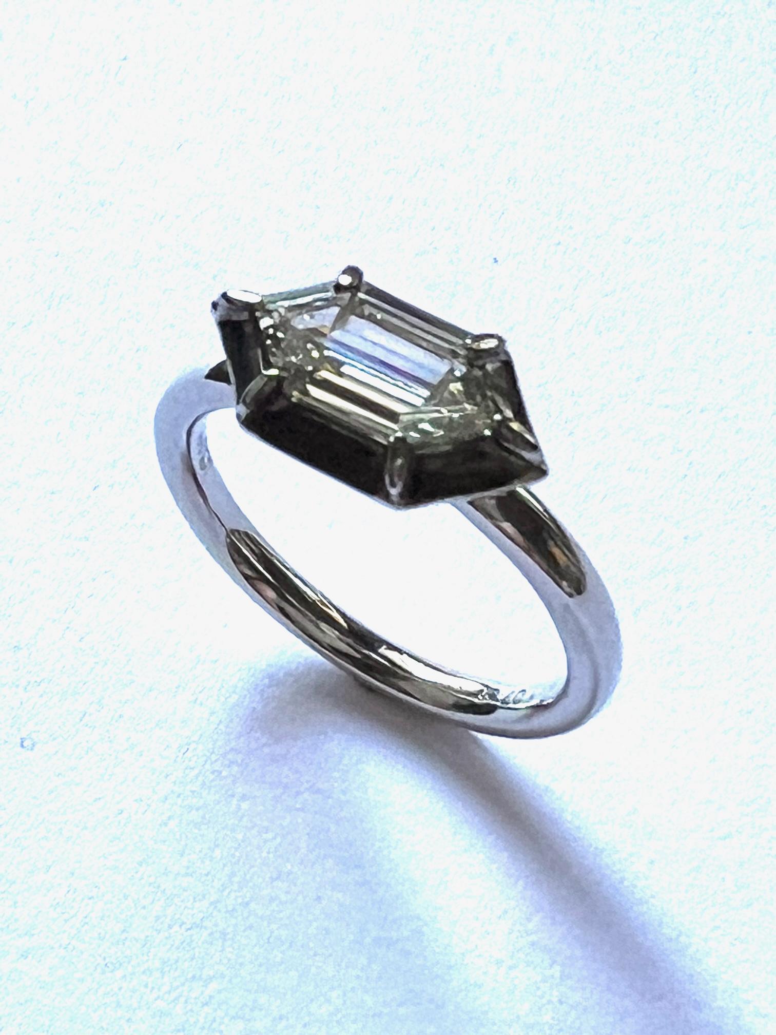 Contemporary Ring in 950 Platinum with Hexaconal Step Cut Diamond  For Sale