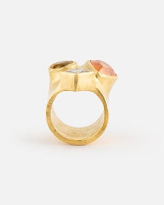 Ring in Fine Gold with 2.7 Carat Diamond, Hessonite and Saphire