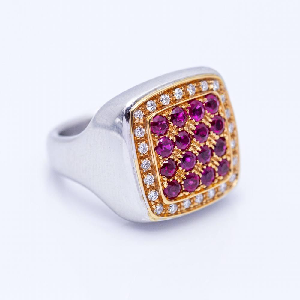 Unisex Gold ring in square shape  Brilliant cut diamonds with total weight 0,36cts. in G/VS quality  Rubies with total weight 1,99cts.  Size 13, size can be adapted (Ask for quotation)  18kt Yellow Gold  15,30 grams.  Brand new product. Ref: