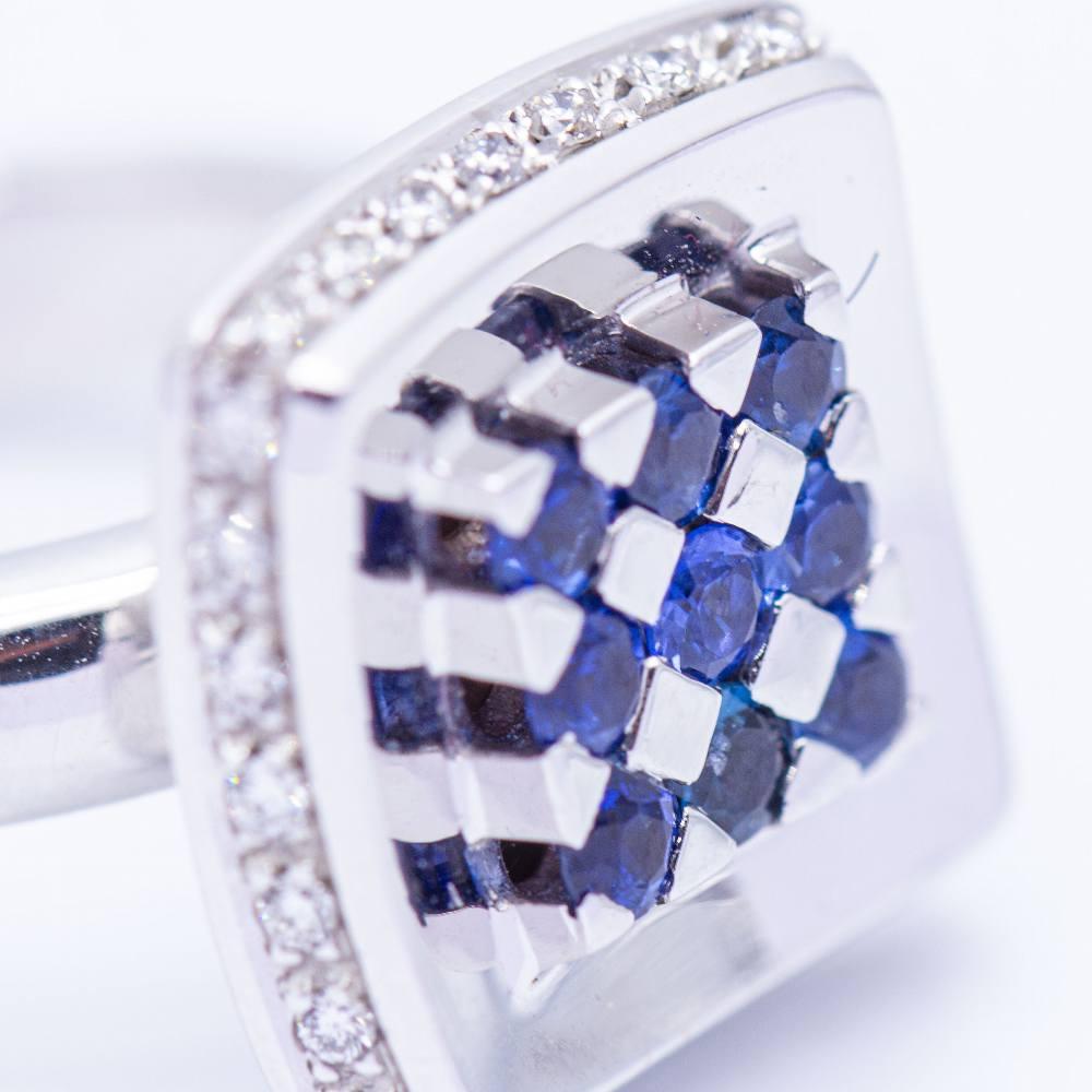 Ring in Gold with Diamonds and Sapphires For Sale 1