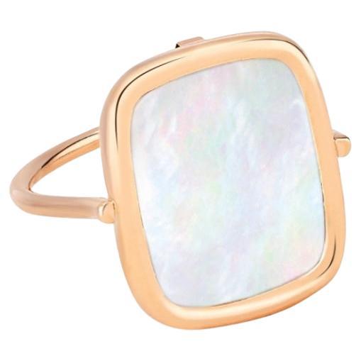 Ring in Pink Gold and Pink Mother-of-pearl For Sale