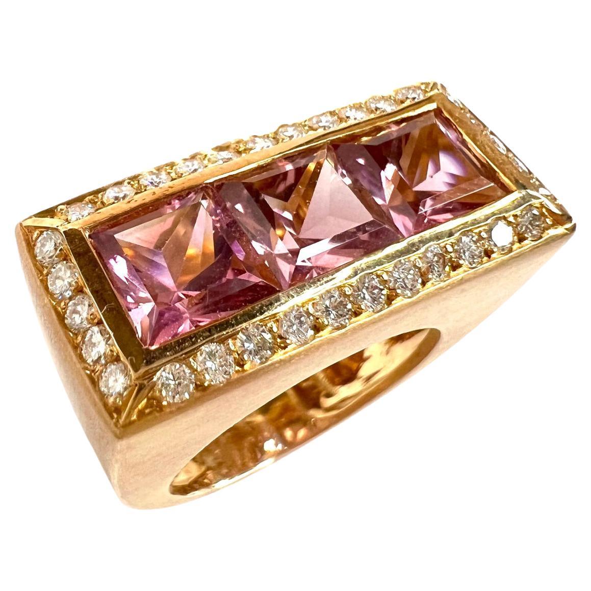 Ring in Red Gold with pink Tourmaline For Sale