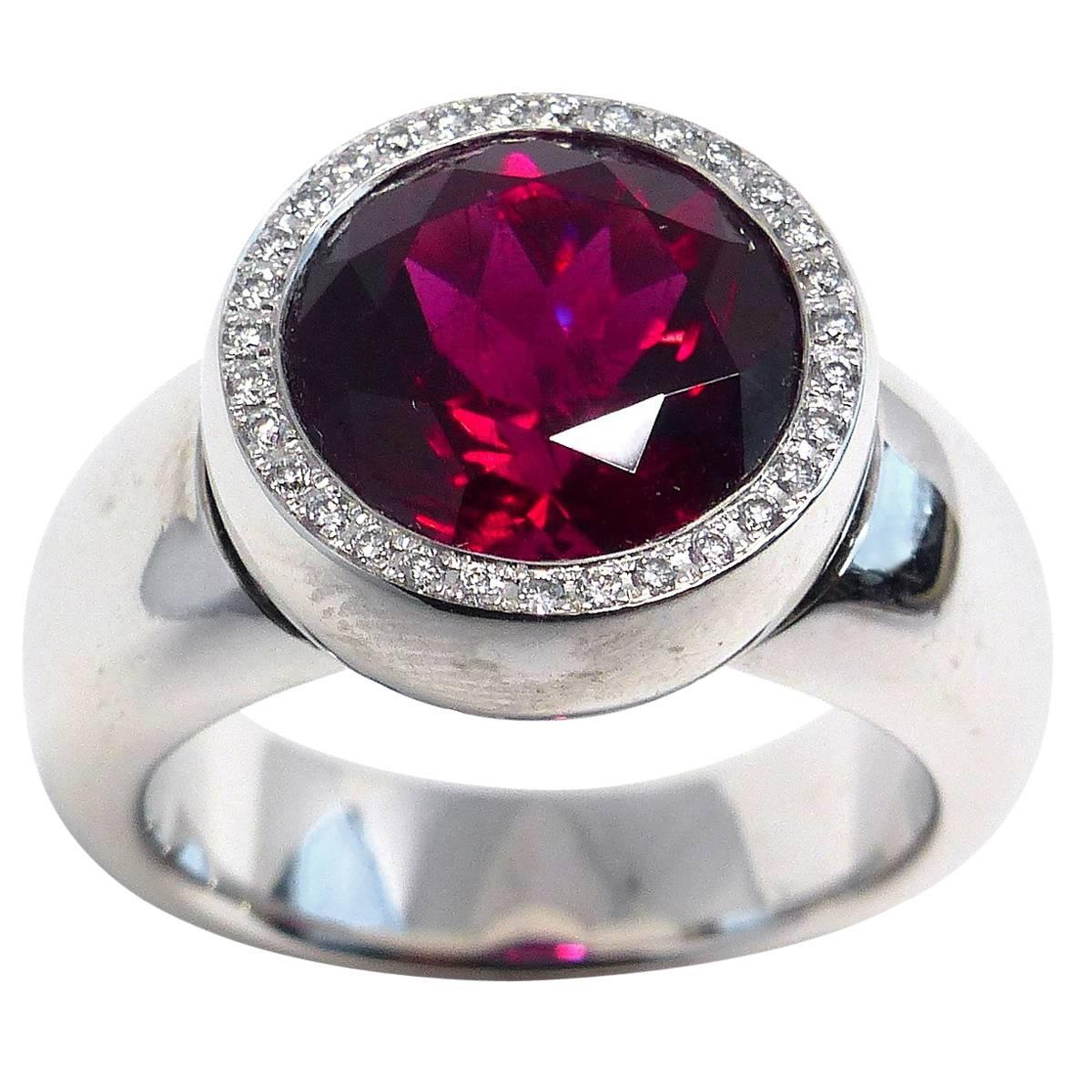 Ring in White Gold with 1 Rubelite and Diamonds For Sale