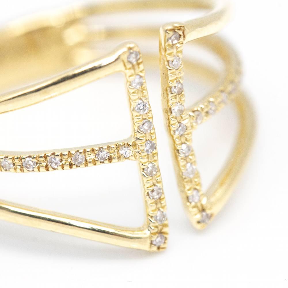 Ring aus Gelbgold und Diamanten Damen im Angebot