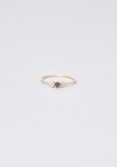 Ring Kamala in 18k gold with sapphire and diamonds