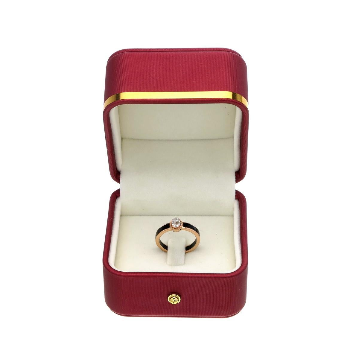 Ring aus 18 Karat Gold mit natürlichen Diamanten und schwarzer Keramik für Damen oder Herren im Angebot