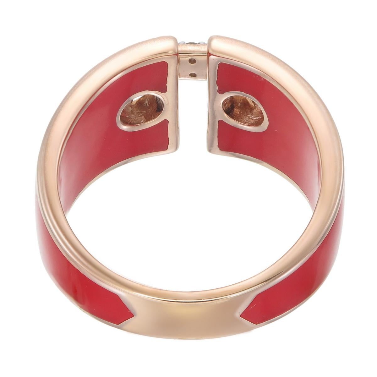 Round Cut Ring made in 18kt gold with natural diamonds and Red ceramic For Sale