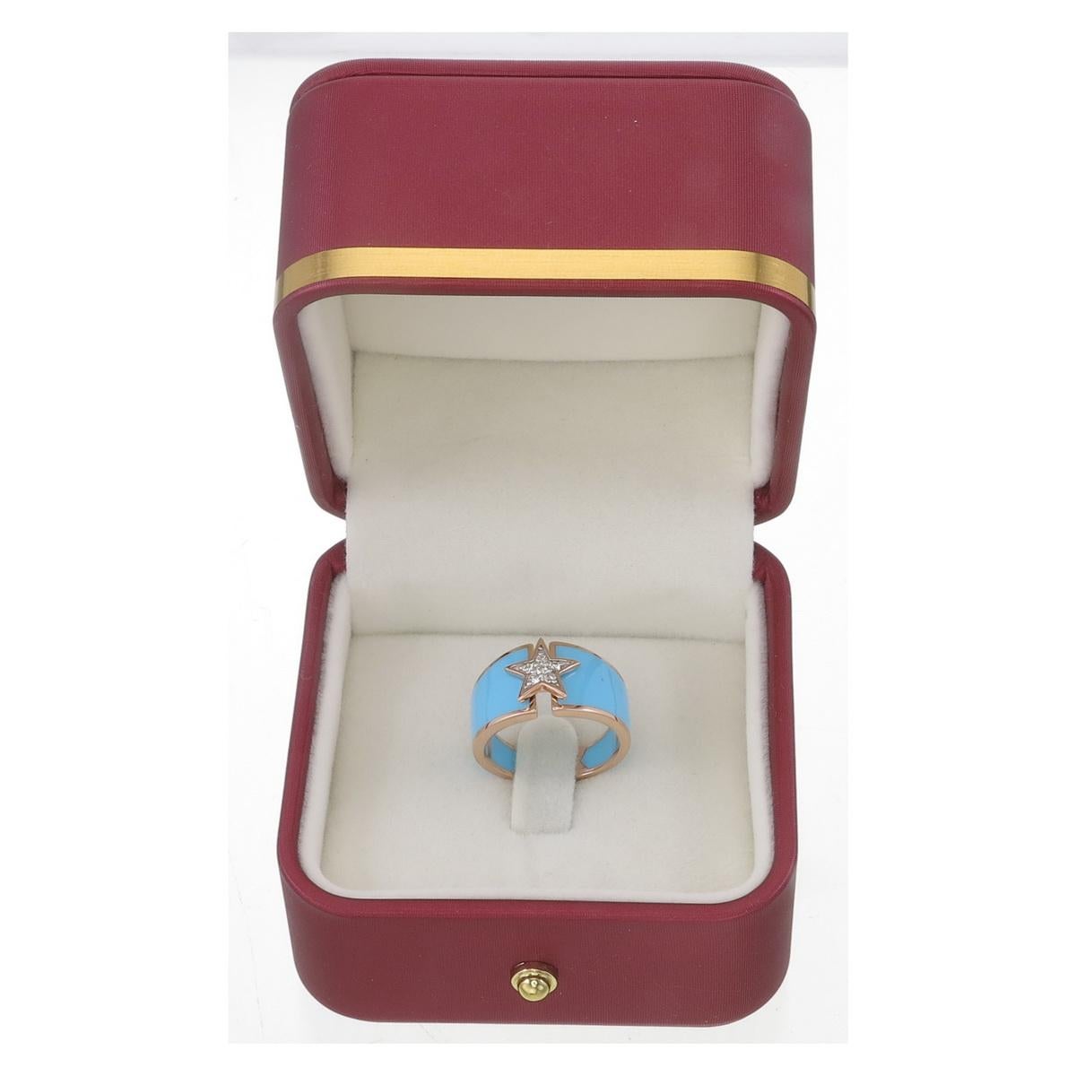 Ring made in 18kt gold with natural diamonds and Turquoise ceramic In New Condition For Sale In Bangkok, TH