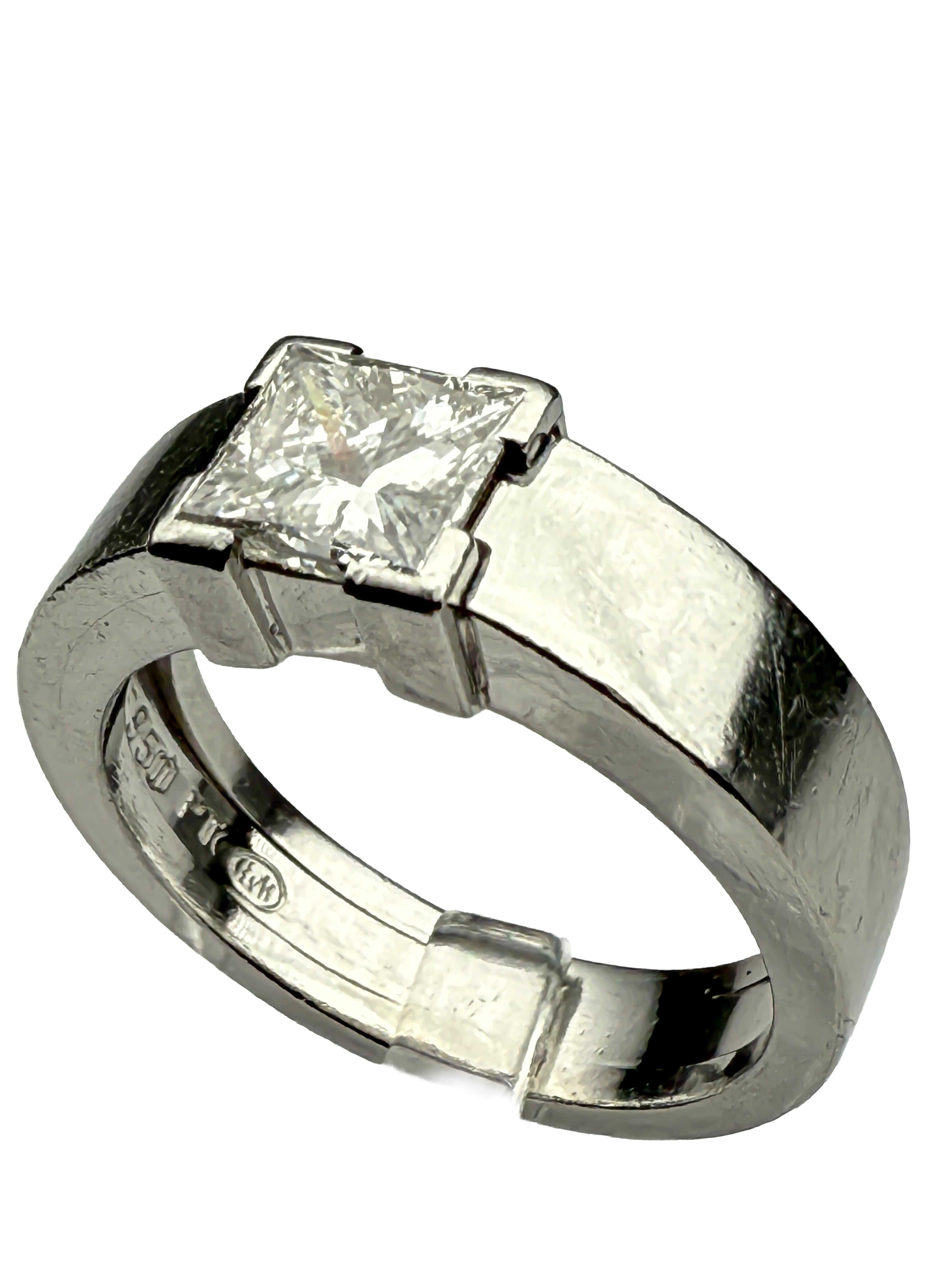 Taglio princess Anello in platino 950 con diamanti e certificato in vendita