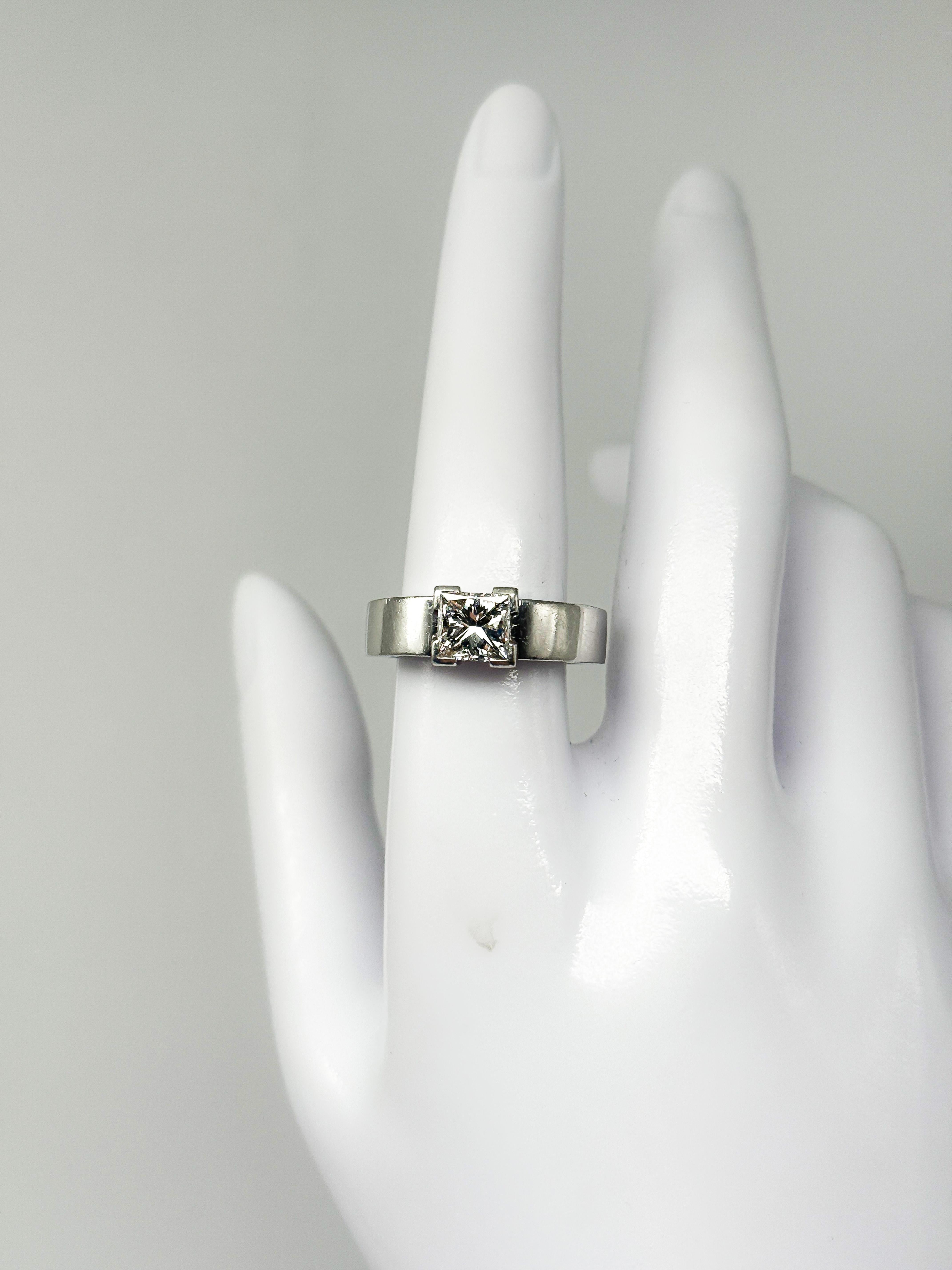 da uomo o donna Anello in platino 950 con diamanti e certificato in vendita