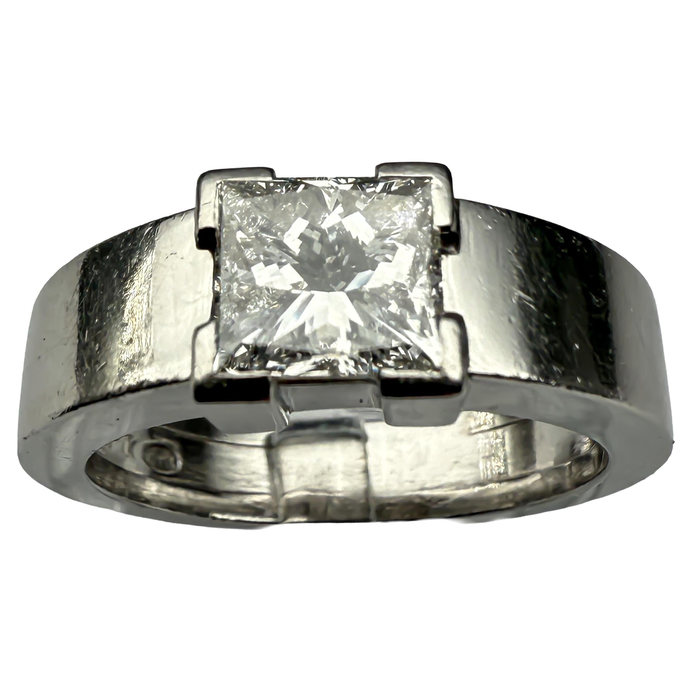 Anello in platino 950 con diamanti e certificato in vendita