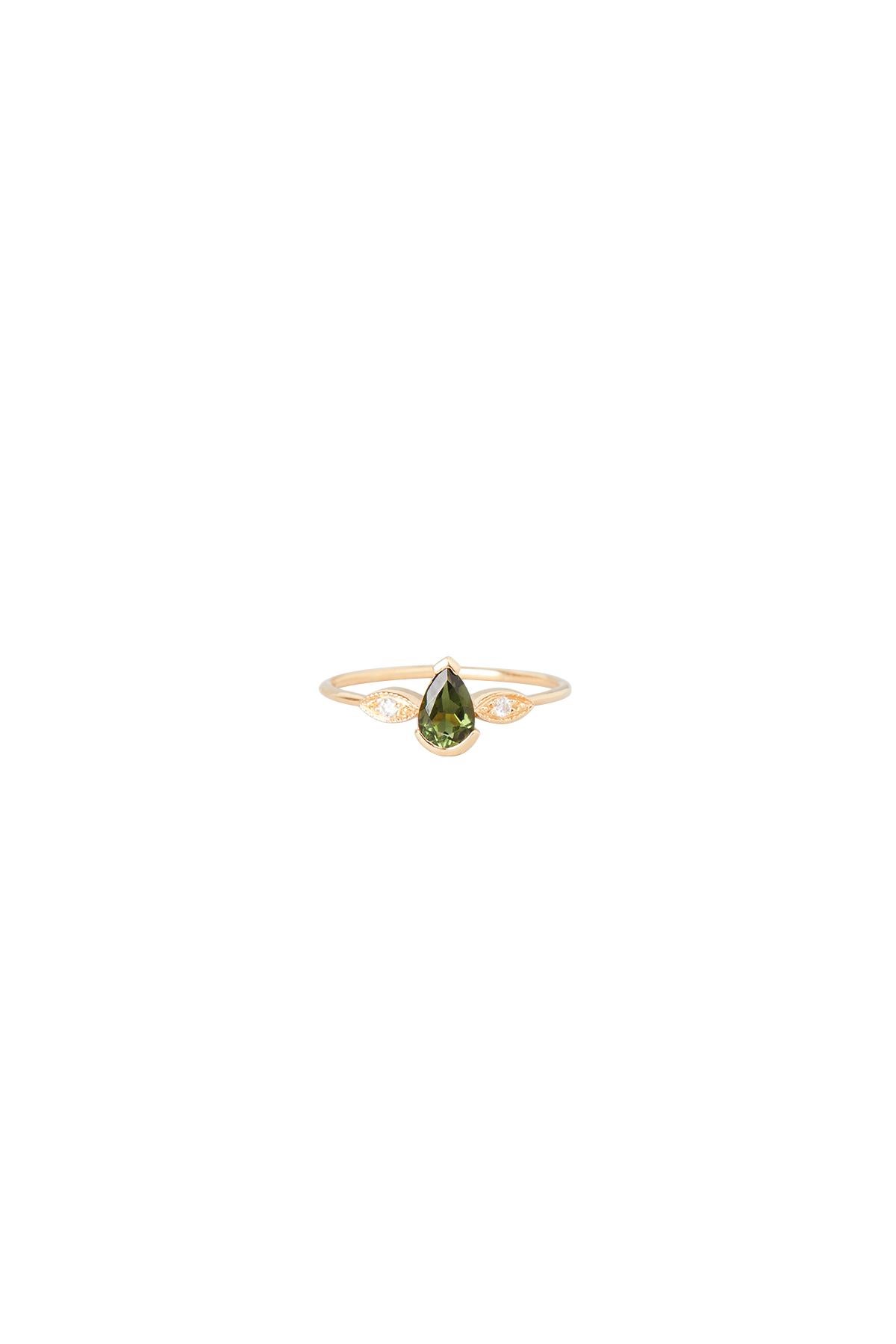 Artisan Ring Mademoiselle in 18k gold with green tourmaline and diamonds For Sale