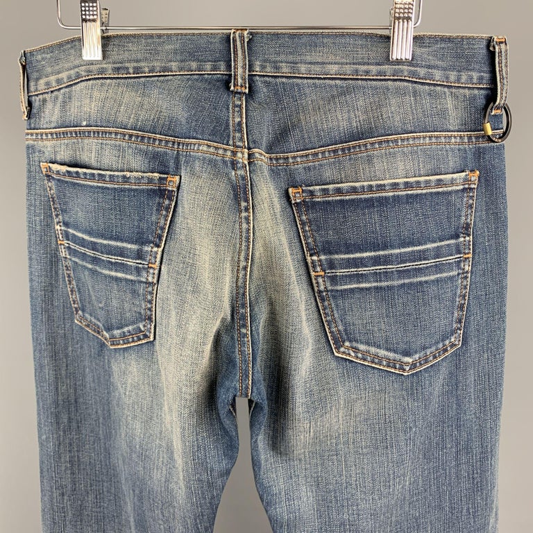 RING MILANO Taille 33 x 32 Jeans en denim délavé indigo sur 1stDibs