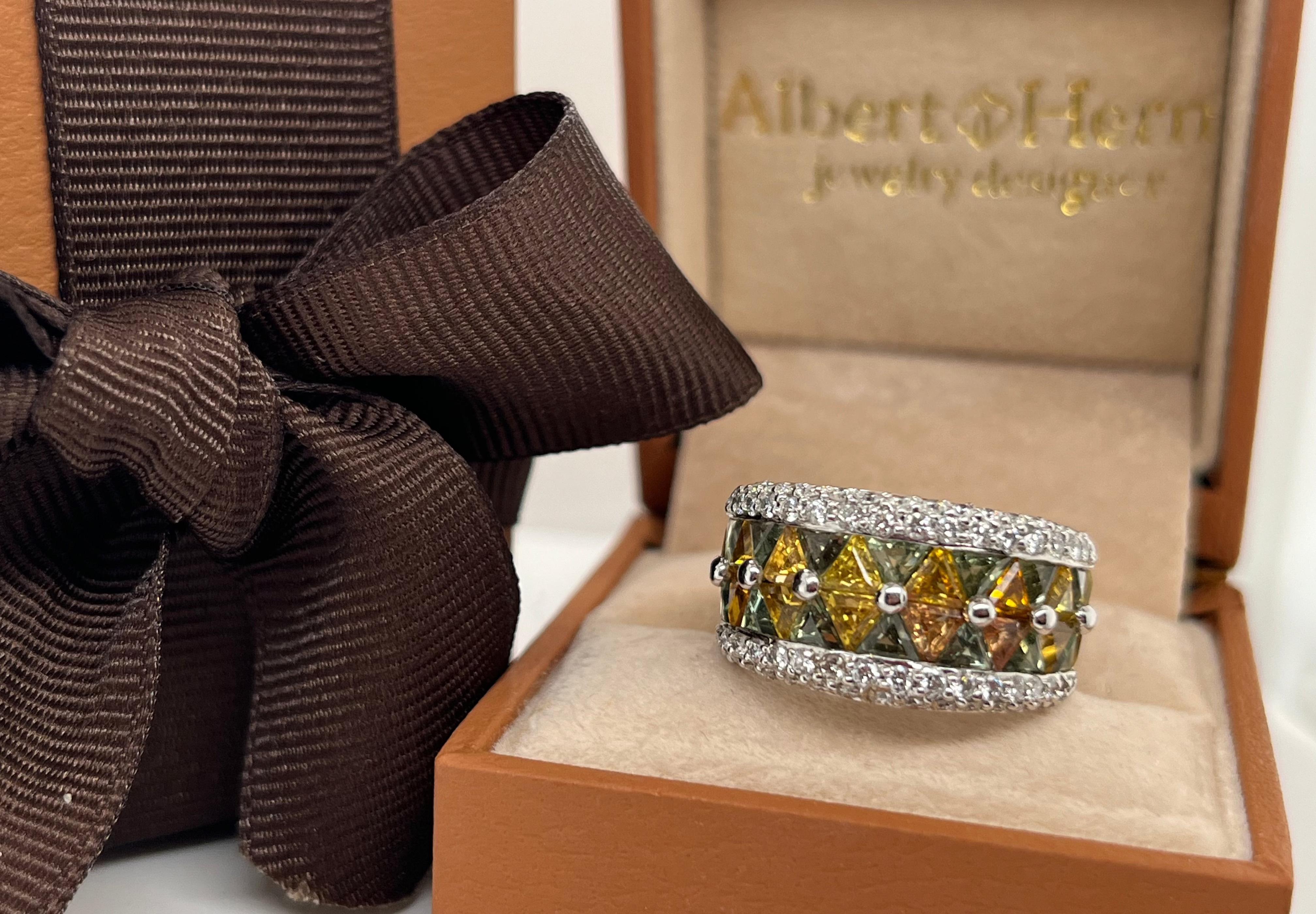 Anillo Zafiros Multicolor y Diamantes en Oro Blanco Contemporáneo en venta