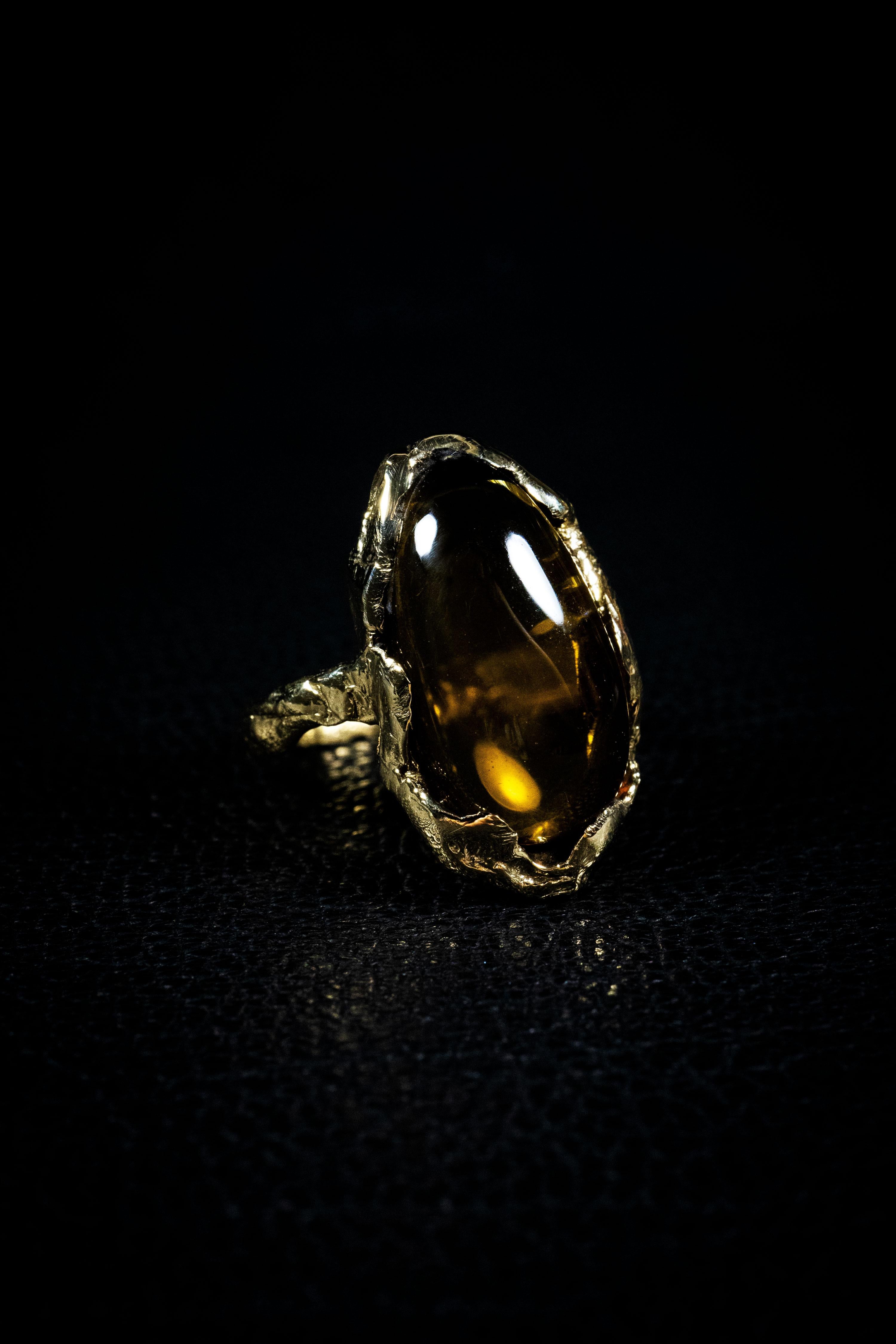 Contemporary Ring of the Sun (10K, Honey Citrine)