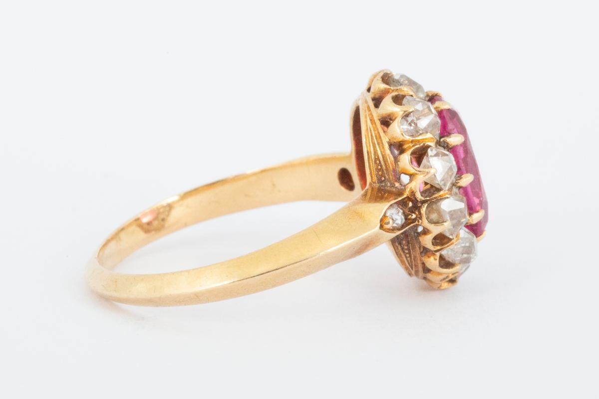 High Victorian Victorian Oval Pink Spinel & Diamond Cluster Ring in 18 Carat Gold, English 1865
