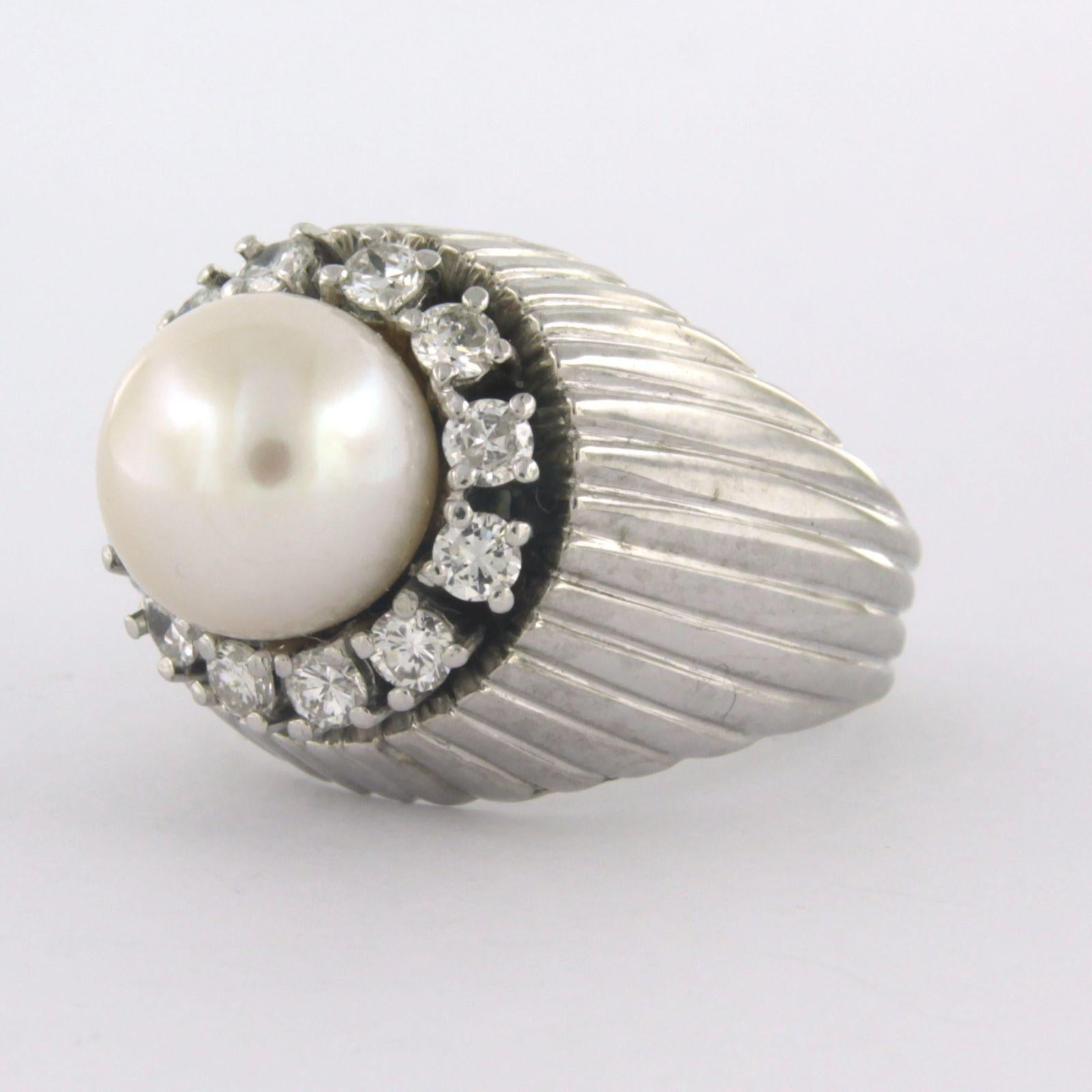 Modern Ring Pearl Diamond 18k white gold For Sale