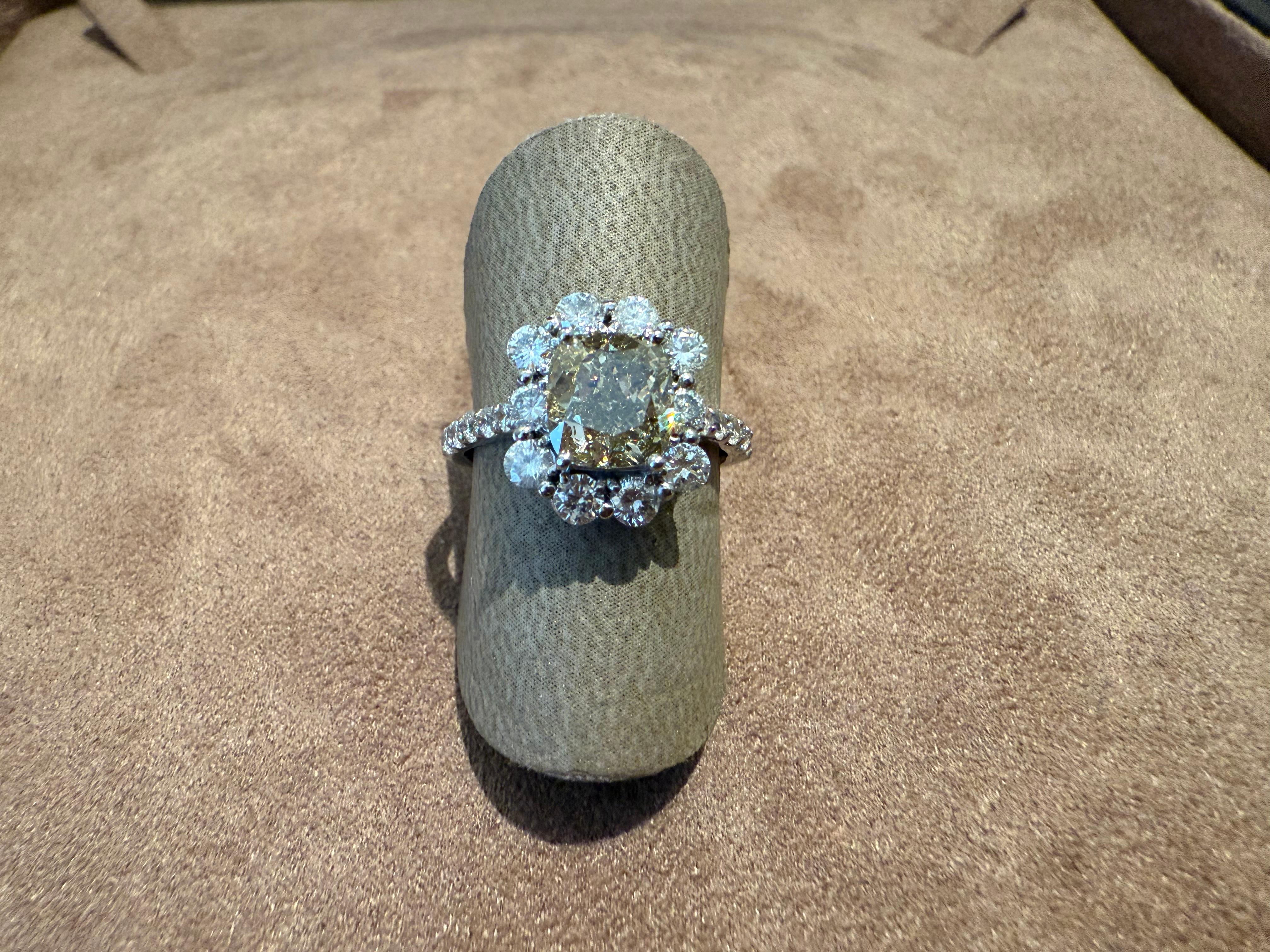 da uomo o donna Anello in platino 950 con diamante Halo marrone chiaro e fantasia in vendita