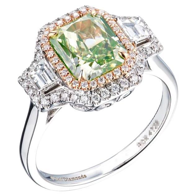 Anello RalfDiamanti 2,02 ct Fancy marrone chiaro verdastro giallo/SI2 e bianco Multi in vendita