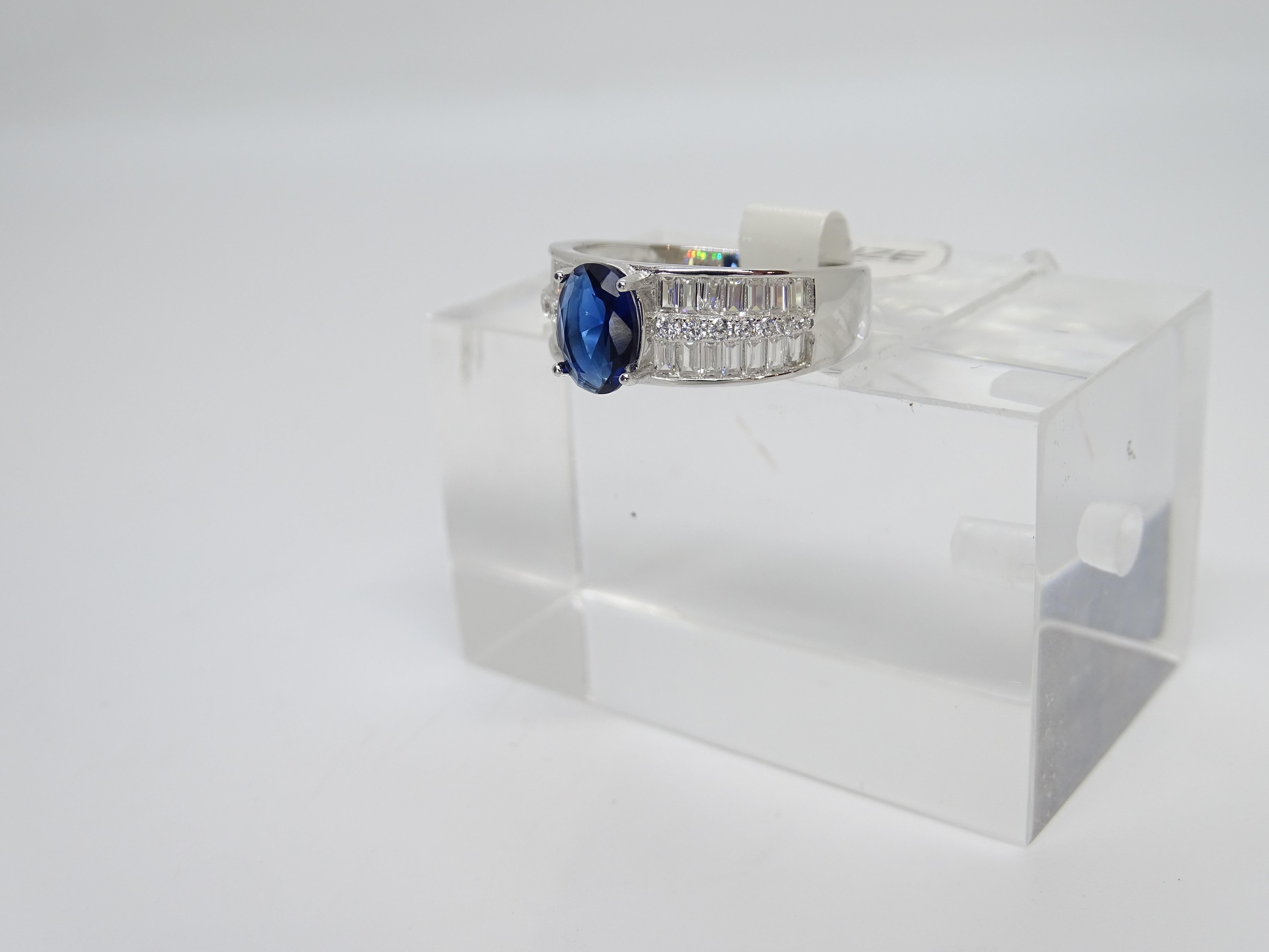 Anello / anello Italia, zaffiro radice e zirconi taglio baguette, argento 925 in vendita 6