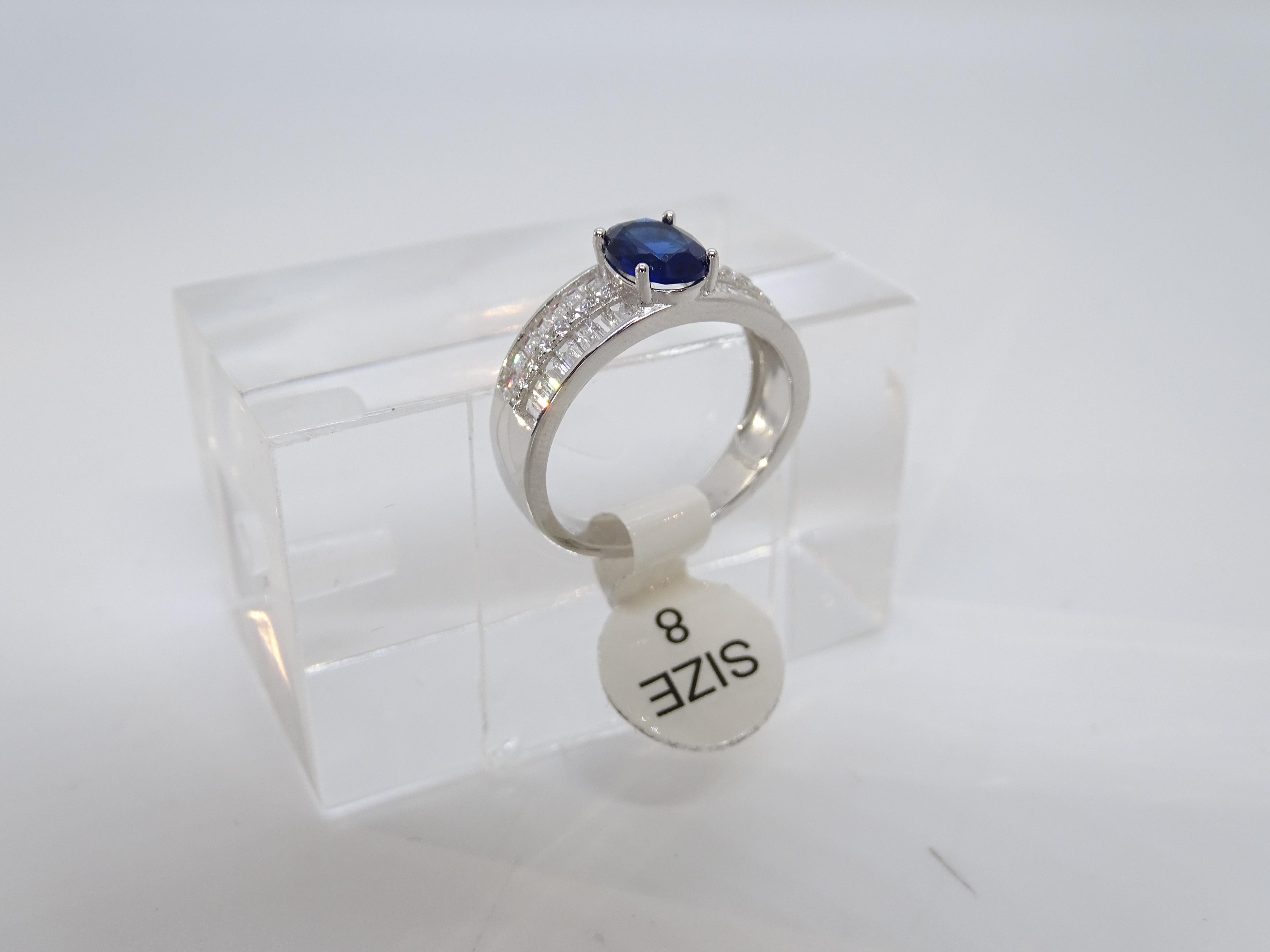 Anello / anello Italia, zaffiro radice e zirconi taglio baguette, argento 925 In condizioni Nuovo in vendita a VALLADOLID, ES