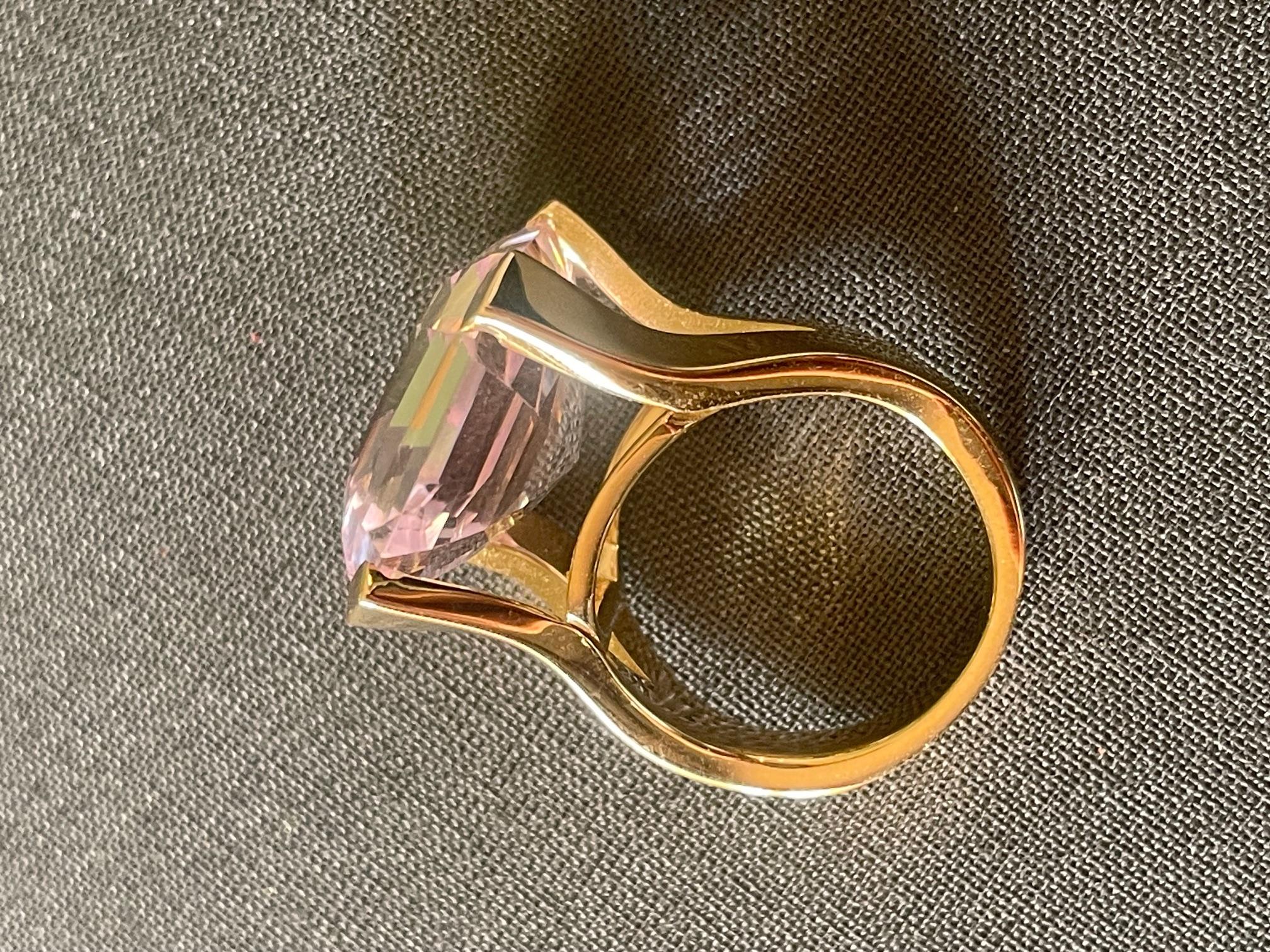 Bague tourmaline rose très grande or 18k Pour femmes en vente