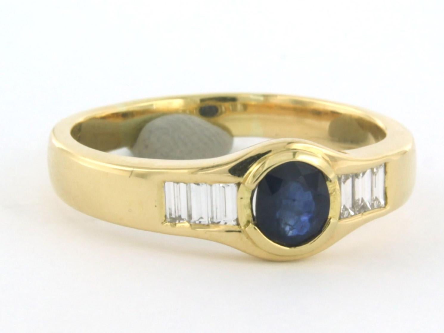 Modern Ring Sapphire Diamond 18k yellow gold For Sale