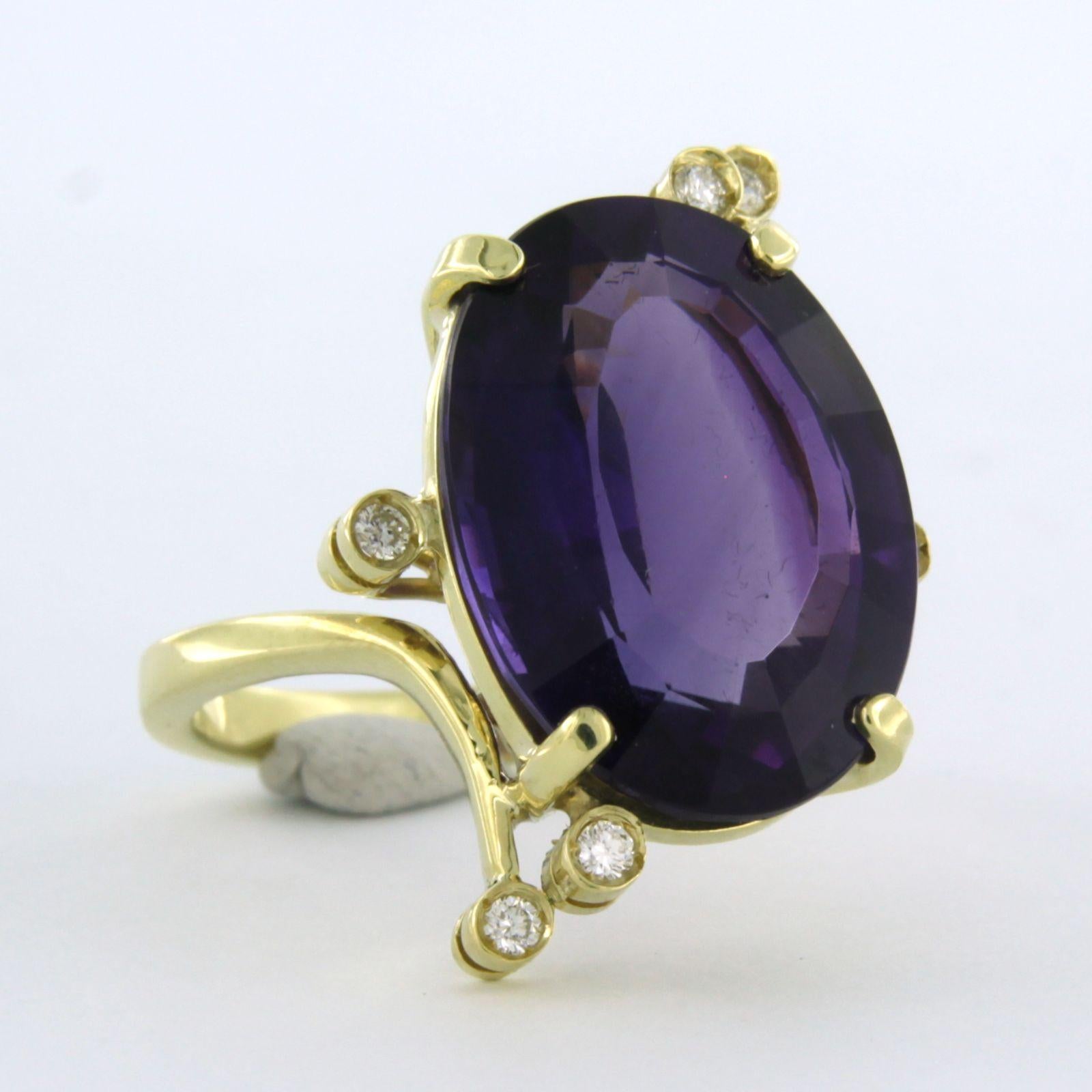 Modern Ring with amethyst and brilliant cut diamond up to 0.20ct 4.6 grams 18k gold For Sale