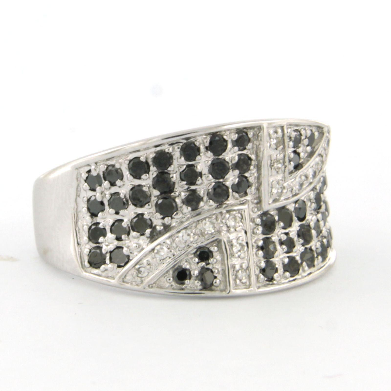 Moderno Ring with black diamond and single cut diamond up to 0.85ct 18k white gold in vendita